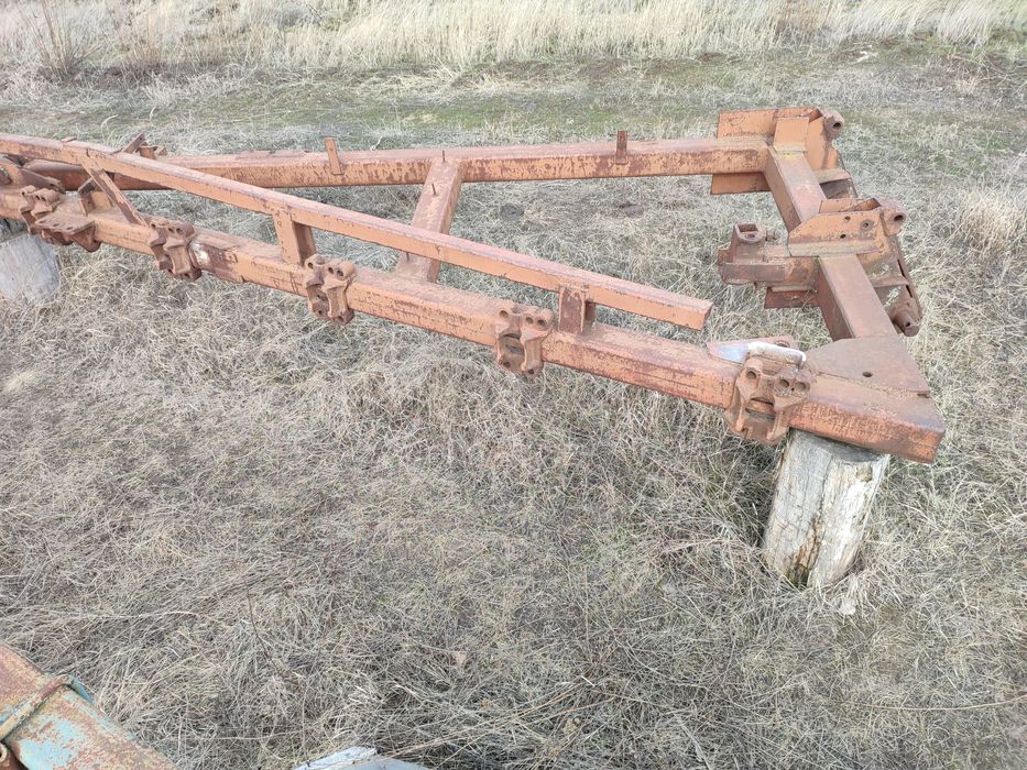 Трактор Беларус 1523 2020 року Трактор МТЗ 1523 2020 року Плуг ПТК 8