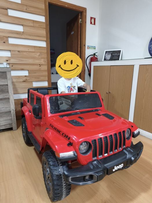 Veículo a bateria Jeep Wrangler Vermelho