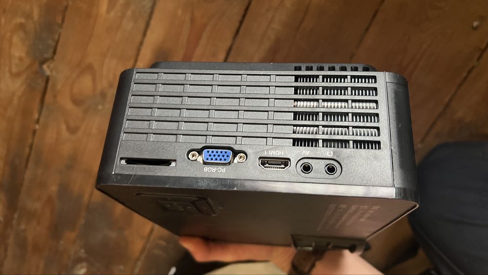 Projektor vga hdmi