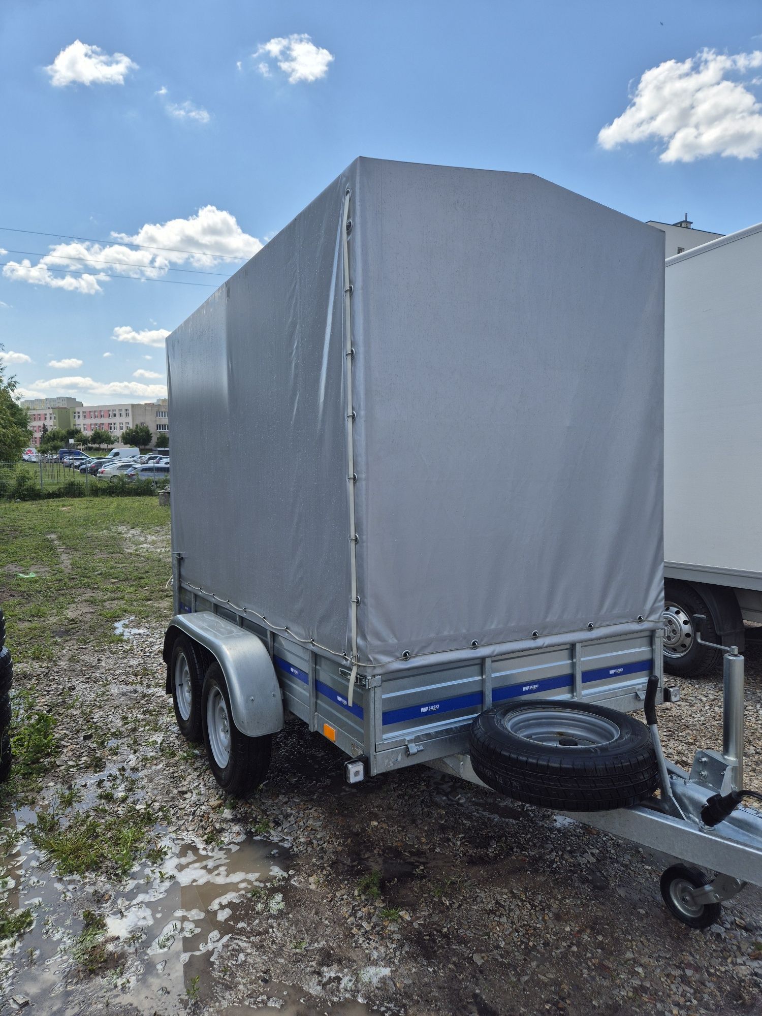 Przyczepka suki sh2 h27s2 dmc 2000kg
