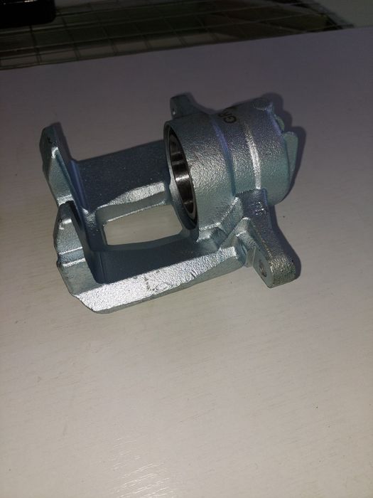 Продам супорт Geely