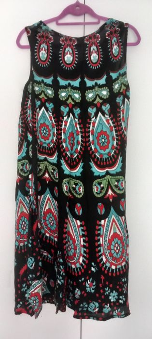 Vestido Lindíssimo TAM L/ XL Novo ( Portes incluídos)