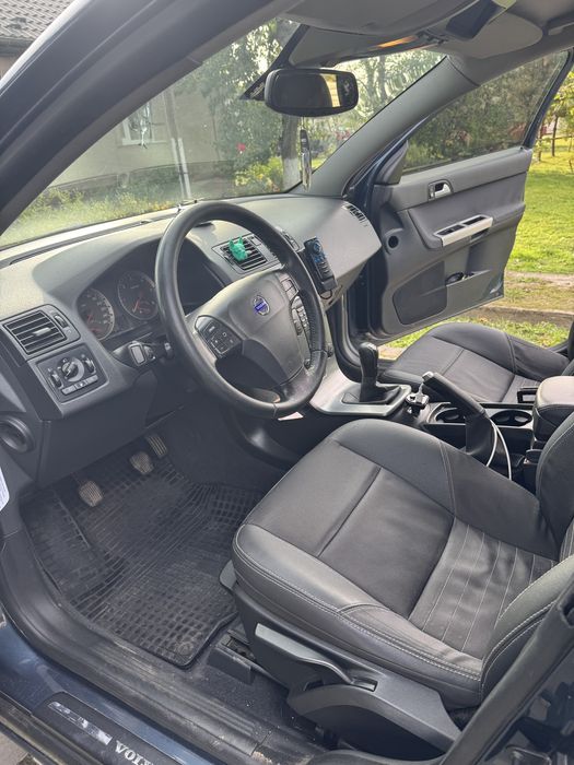Продам Volvo v50