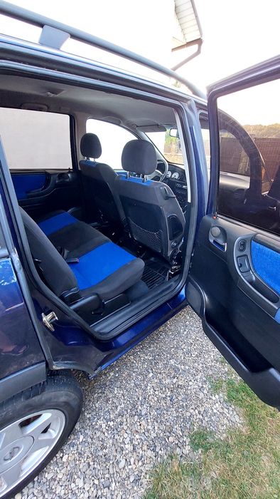 Opel Zafira A Опель Зафіра 1.6 бензин 2000р