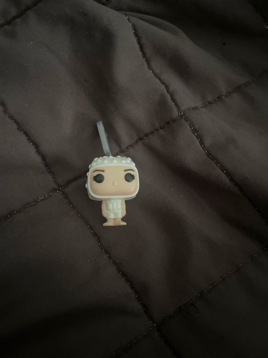 11 из осд, дивні дива фігурки