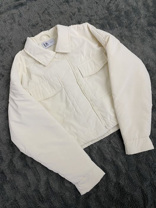 Куртка розмір М 44