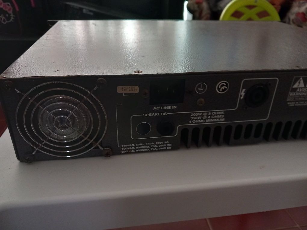 Ampeg B2R amplificador de baixo