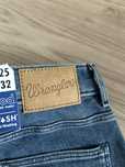 Nowe Wrangler jeans 25/32