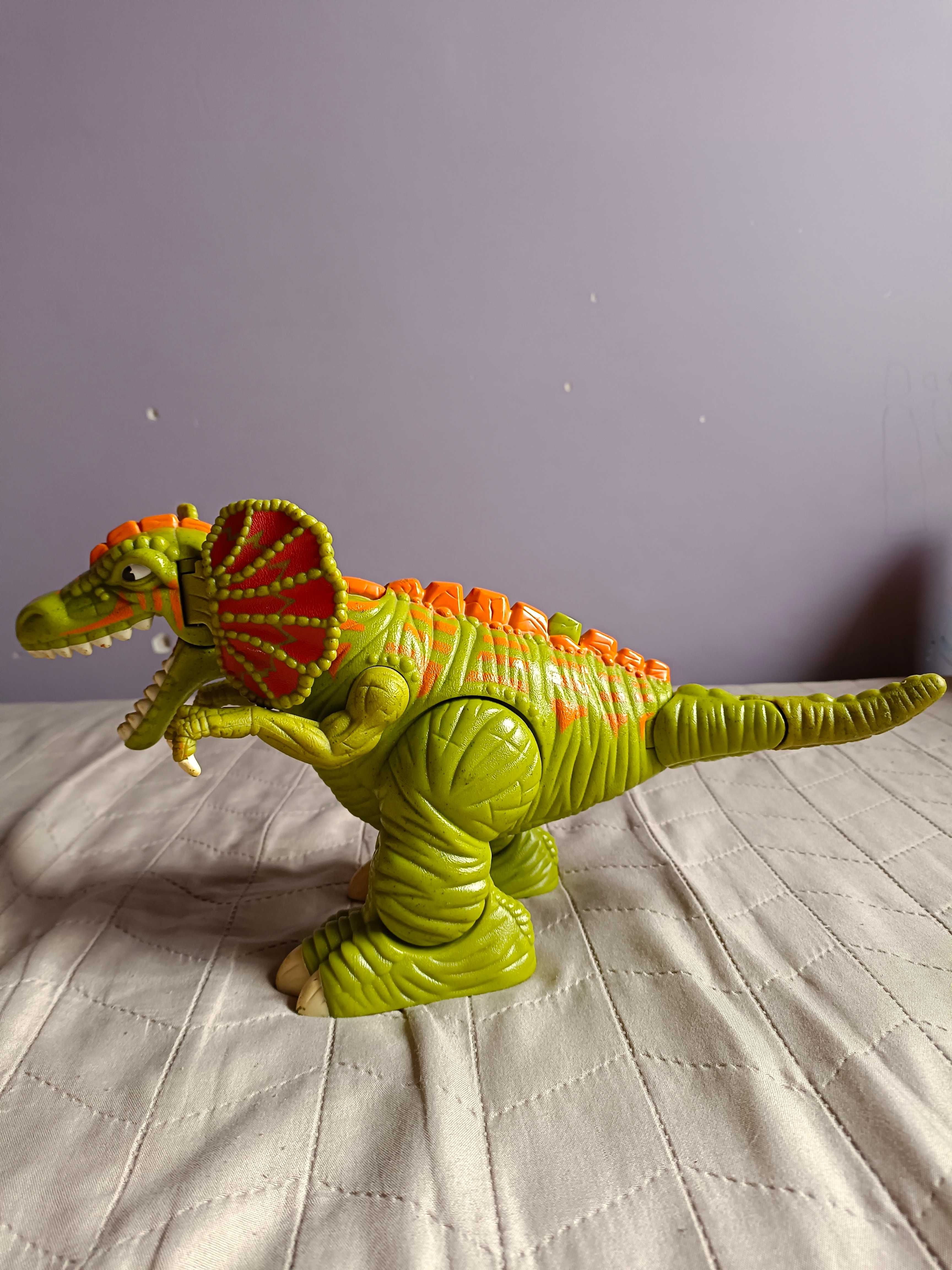Zabawka dinozaur na baterie
