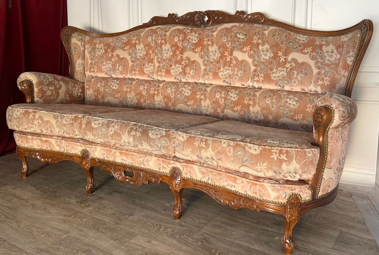 Włoski komplet wypoczynkowy sofa,fotel w stylu Ludwika