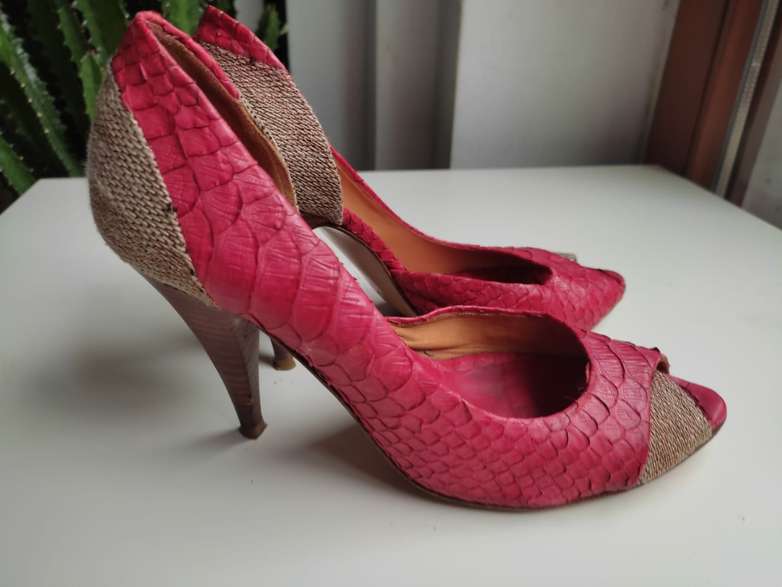 Szpilki vintage skóra georgina goodman