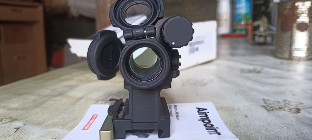 Прицел Aimpoint CompM5 с режимами