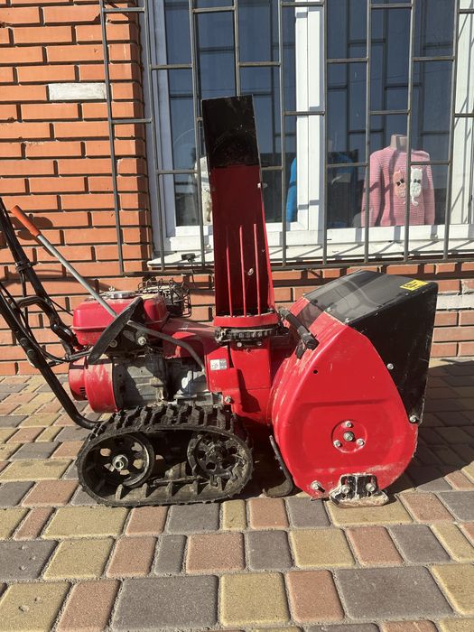 Снегоуборщик Honda HS622