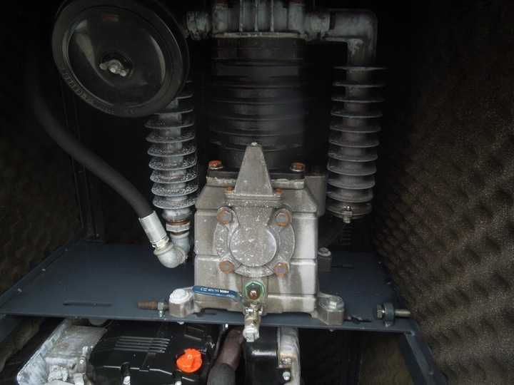 Sprężarka spalinowa/Kompresor CREEMERS SG880 14BAR