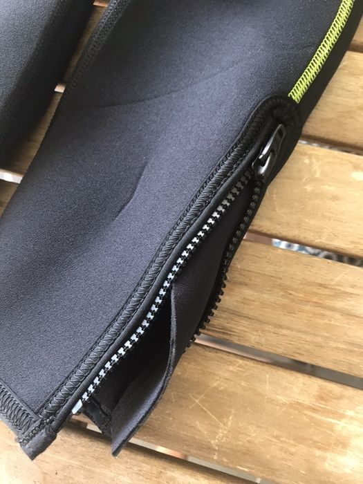 Fato mergulho ou surf ou bodyboard criança