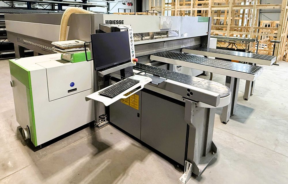 Piła panelowa Biesse Sektor 350 Selco formatowa