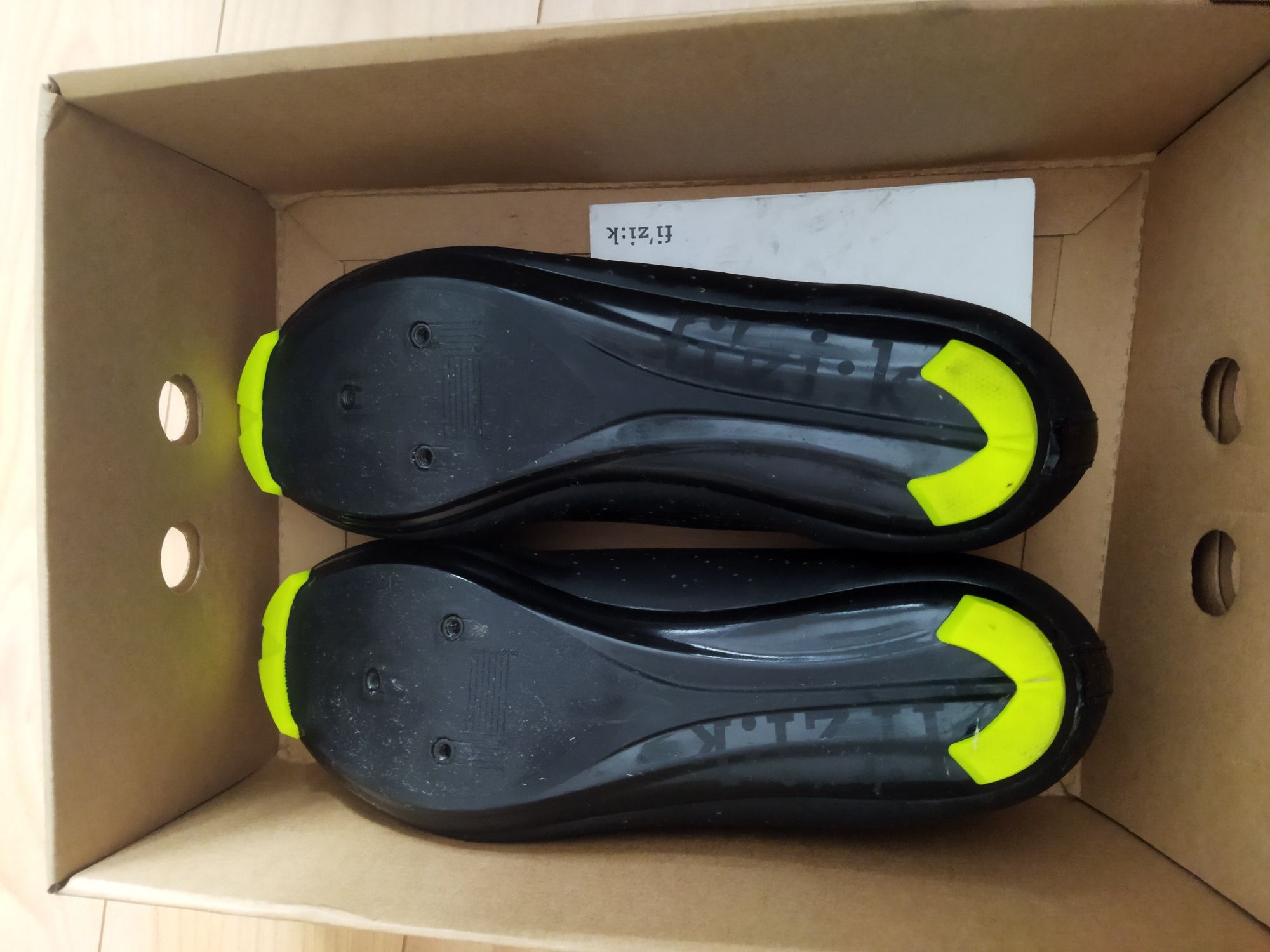 Sapatos estrada fizik tempo(novos)
