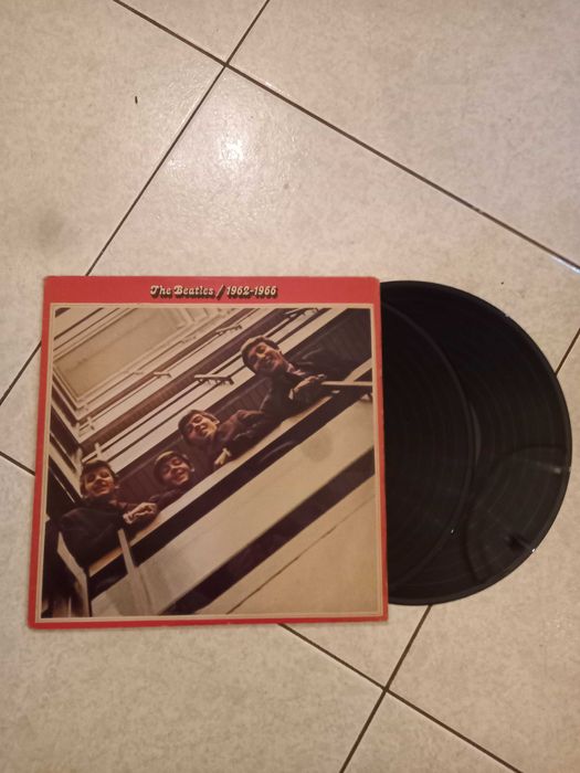 Albums duplos de vinil.beatles.pink flyd mickael jacson .varios