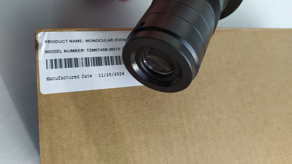 Мікроскоп об'єктив