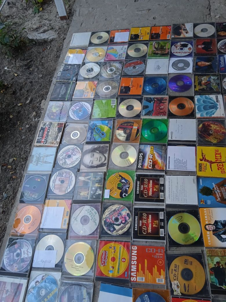 Диски cd dvd mp3 mpeg4 audio games