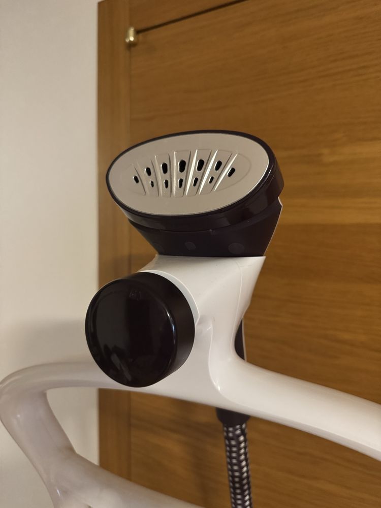 Parownica philips GC557