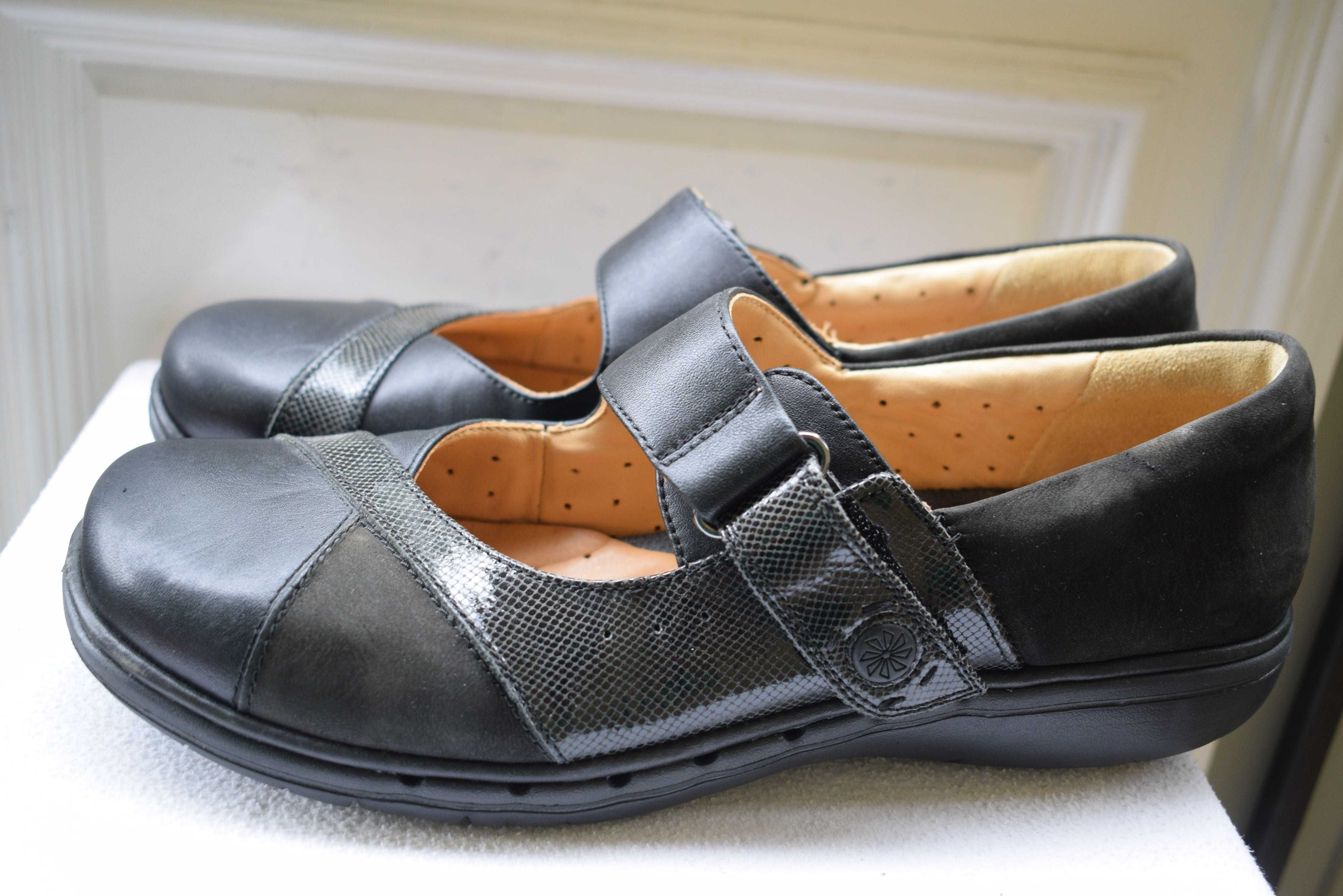 кожаные туфли мокасины слипоны лоферы Clarks р. 42 27,5 см