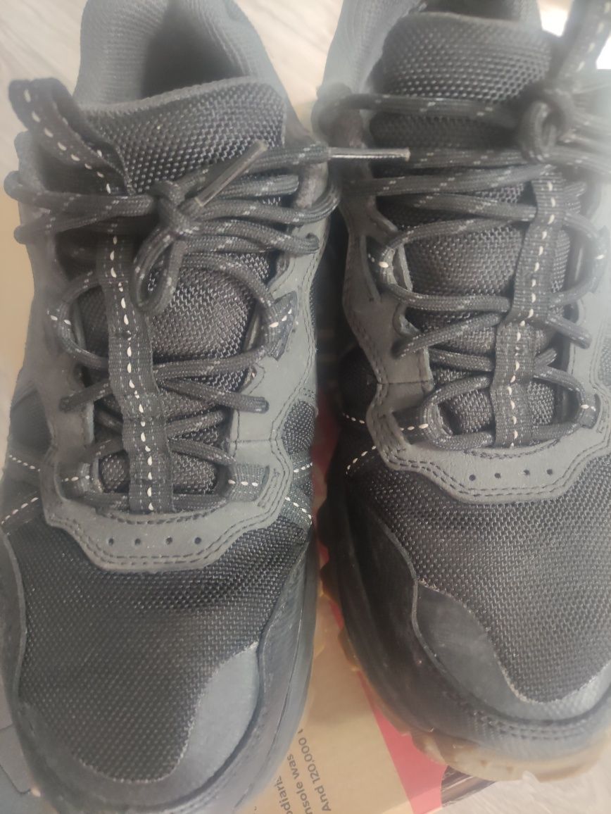 Buty skechers art fit trail air zimowe