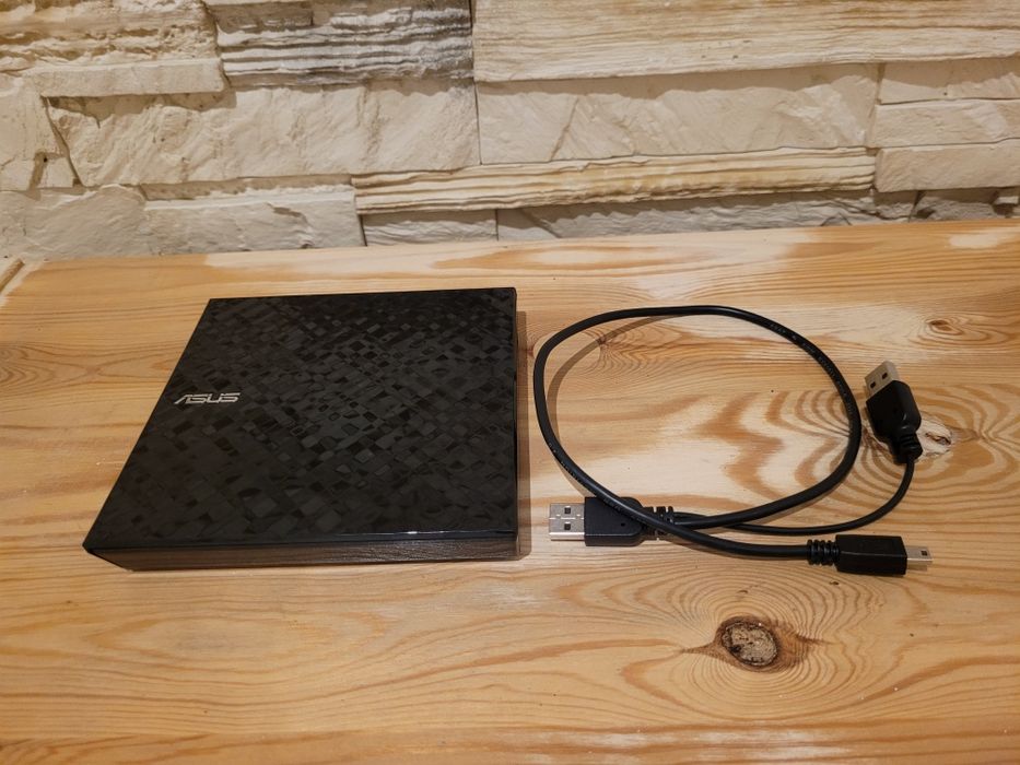 Nagrywarka/Czytnik DVD Asus