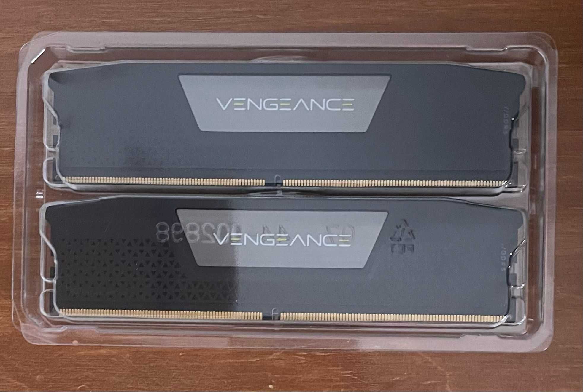 CORSAIR VENGEANCE DDR5 32GB (Mémoria RAM)