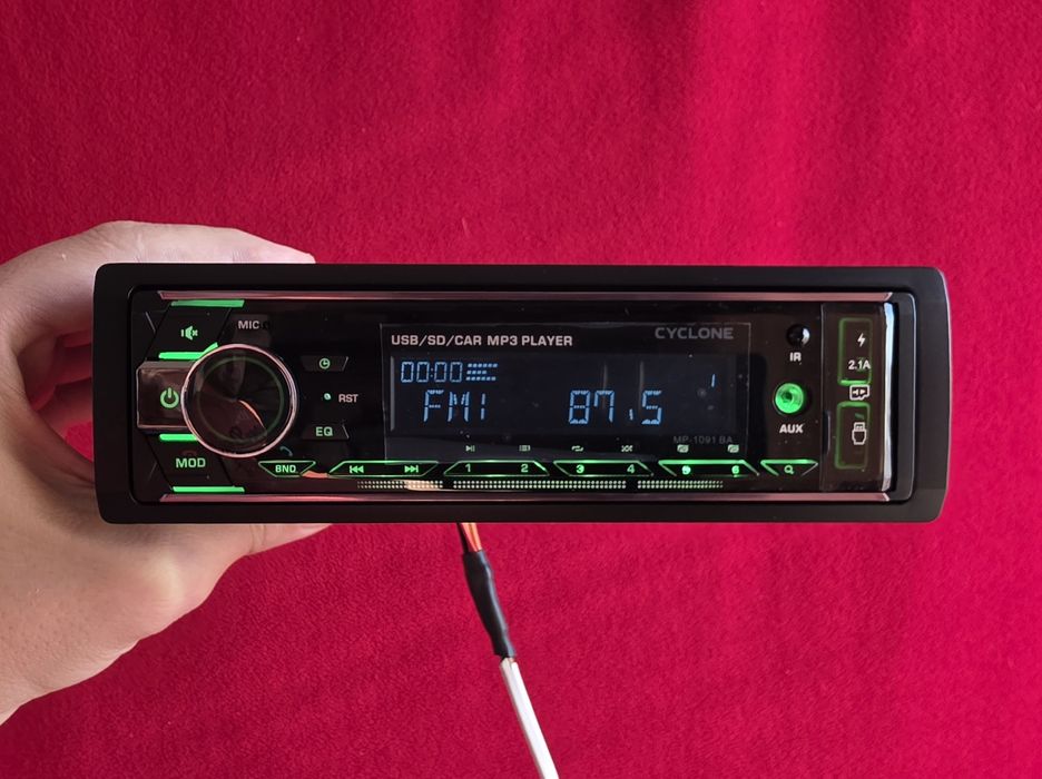 Автомагнитола 1 din Cyclone MP-1091 BA магнитола в машину с блютузом