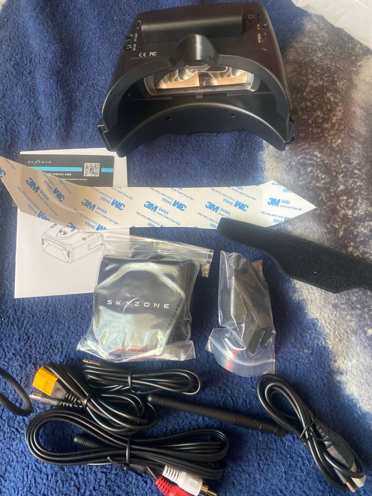 FPV окуляри Skyzone cobra та пульт TX 12