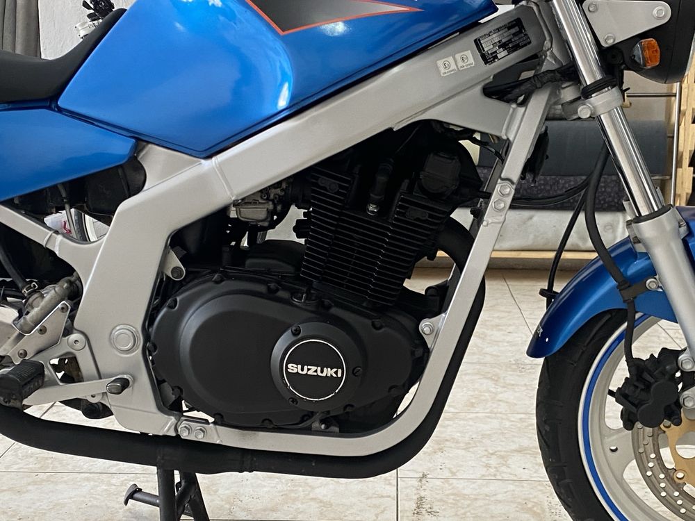 Moto 500cc suzuki