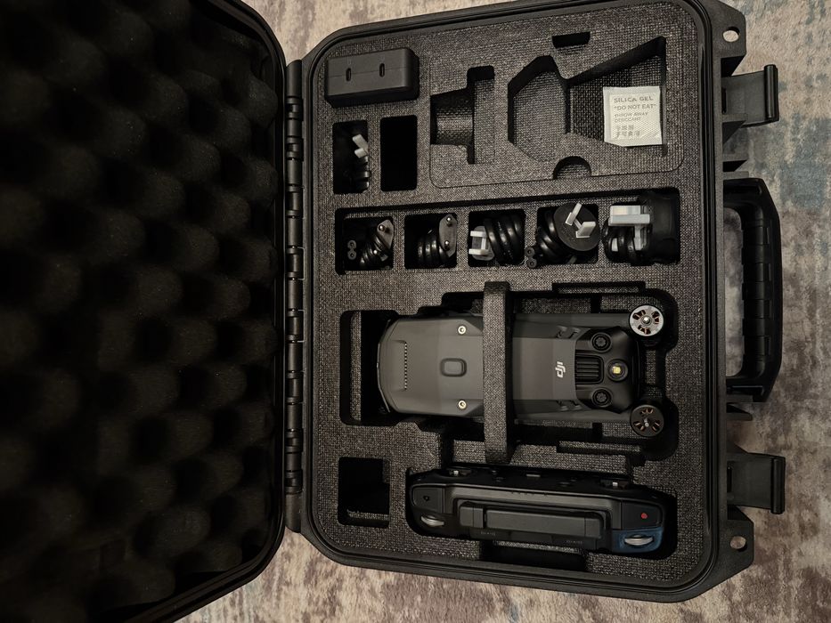 DJI Mavic 3T.