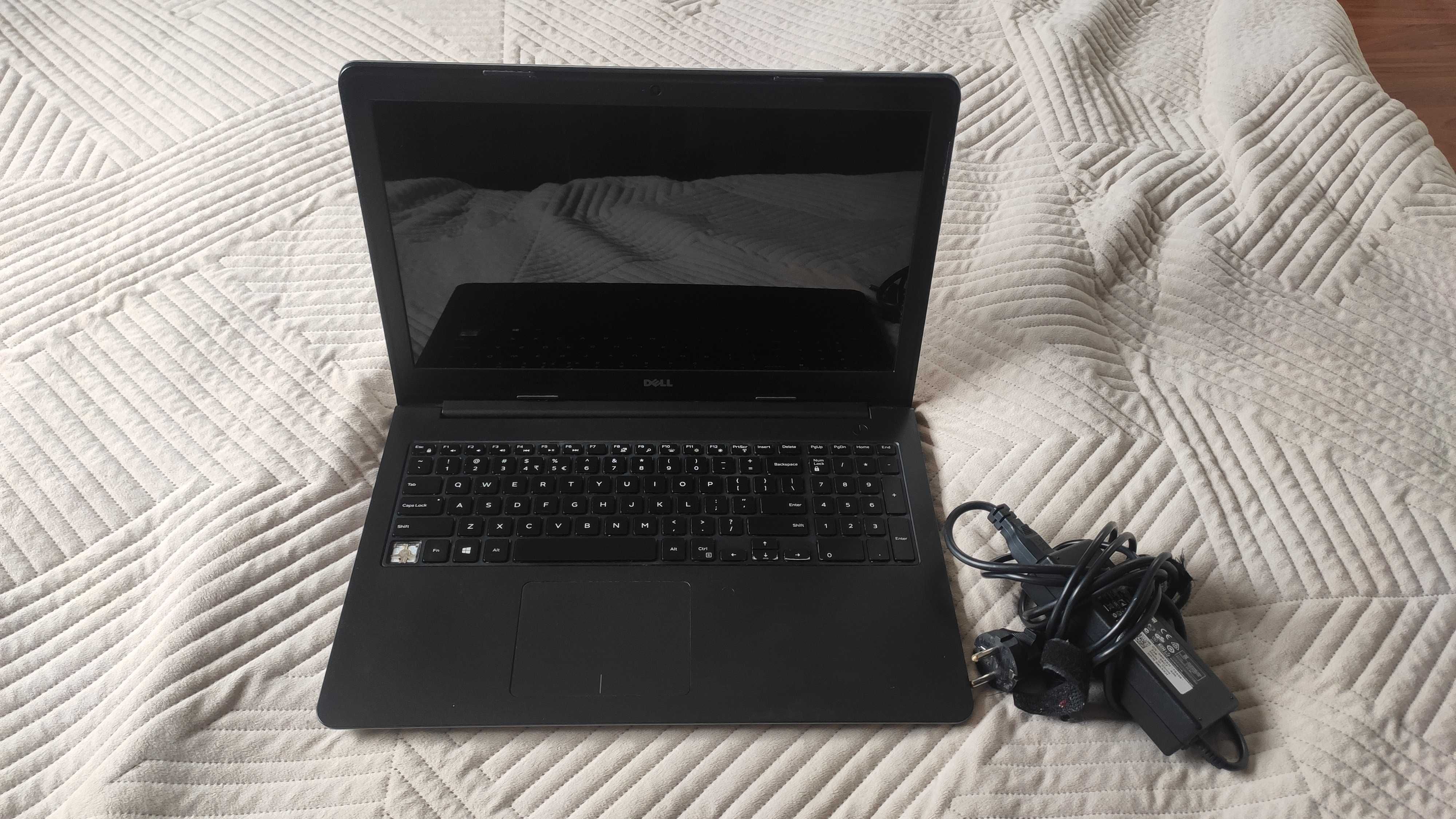 Laptop Dell Inspiron 15-5548; Intel(R) Core(TM) i7-5500U; dysk SSD