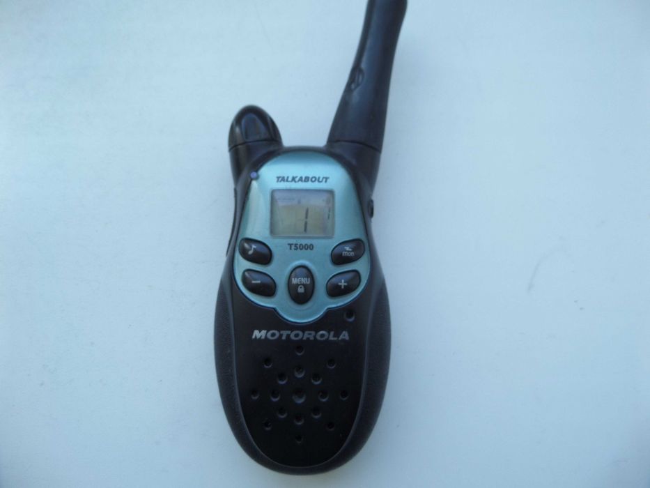 Рації Motorola TLKR T80 та  Motorola TLKR T80 Extreme