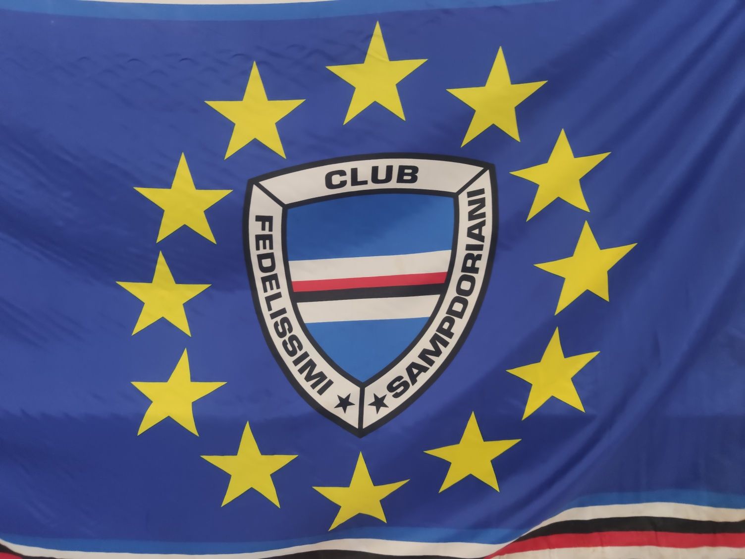 Bandeira club Fedelissimi sampdoriani