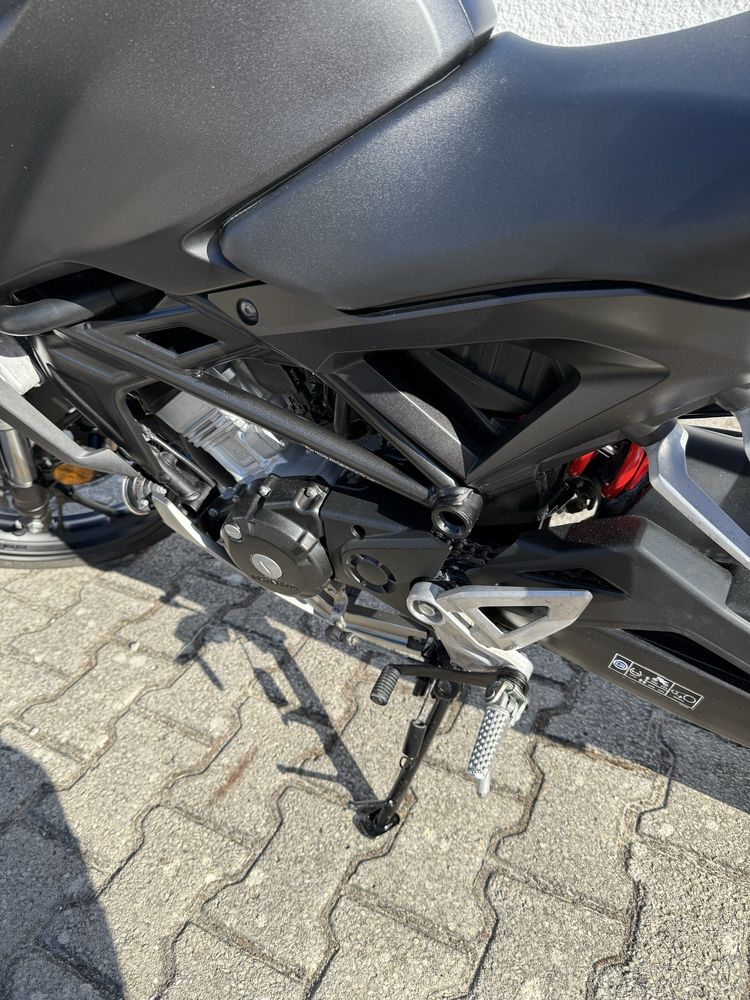 Honda Cb125r 2019