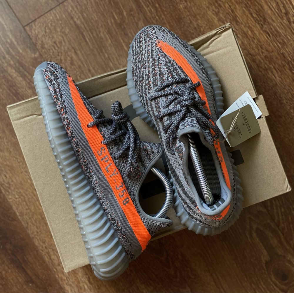 Yeezy 350 us7 Beluga reflective оригинал adidas boost yezzy 40 slide