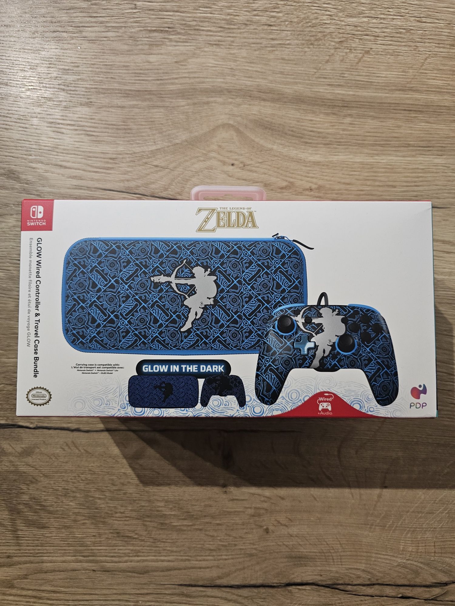 Kontroler Nintendo Switch PDP glow + case Zelda