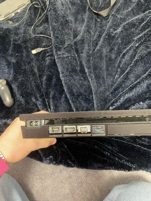 PS4 Slim 1TB / Playstation 4 / Плейстейшн