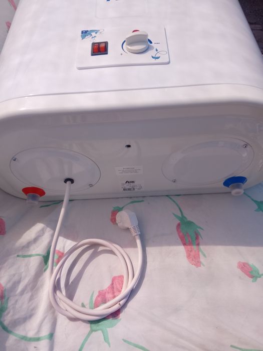 Бойлер/водонагрівач Arti WH FLAT M 100L/2