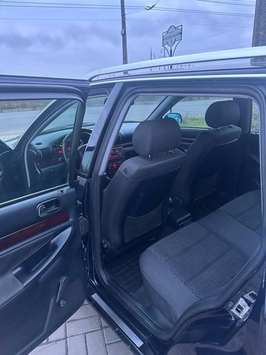 Продам Ауди А 4 ,2,5 турбо-дизель