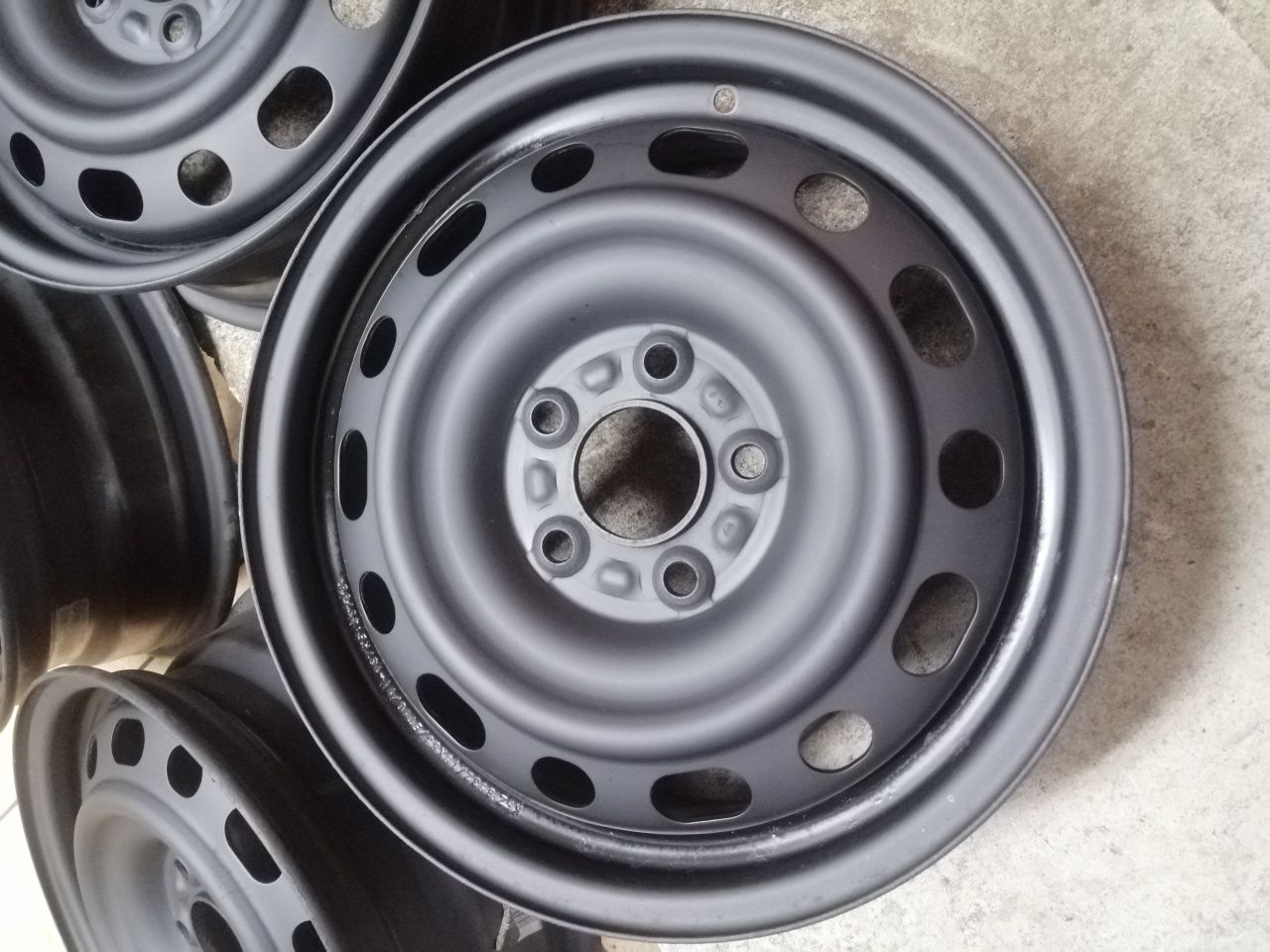 Oryginalne Felgi Stalowe 16" Mazda 5 x 114,3 6J ET50 Super Stan !