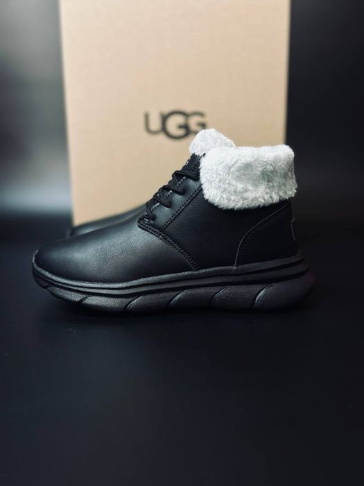 Черные ботинки кроссовки Ugg Lowmel / кожаные угги кросовки / мех