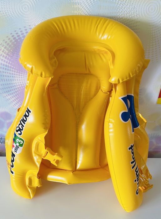 Детский надувной жилет "Pool School" - Intex (3-6 лет) в ОТЛИЧНОМ с-ии