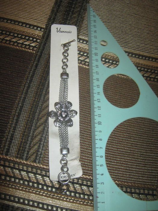 Браслет,металл,бижутерия.Новый