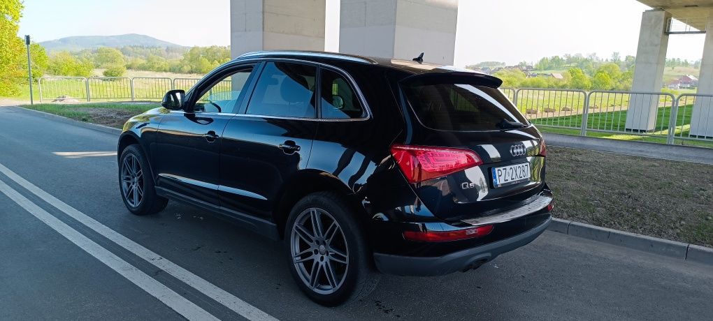 Audi Q5 2.0 TDI 177km Quattro panorama hak 4x4 manual super stan