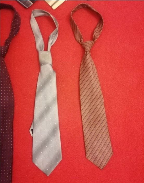 Krawaty męskie (cena za wszystkie 9 szt)