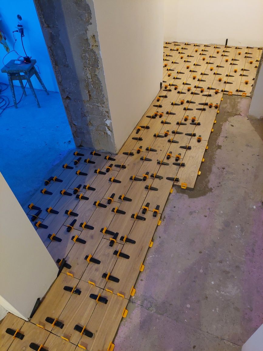 Tynk dekoracyjny, beton architektoniczny, struktury, drobne prace,