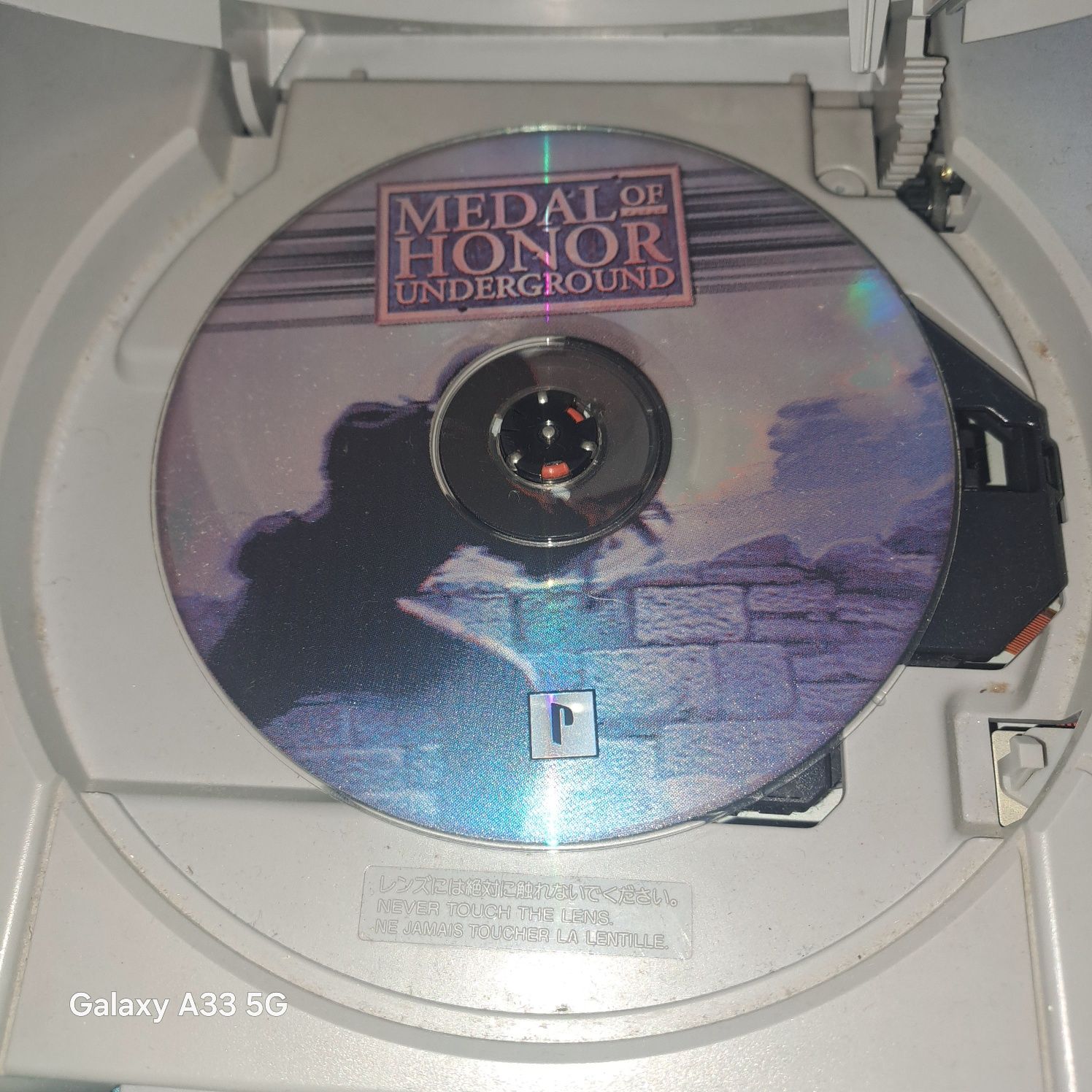 PlayStation 1 z kablami